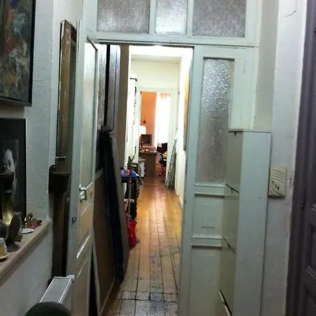 Beyoglu - Taksim Private Room, Гостевой дом Стамбул