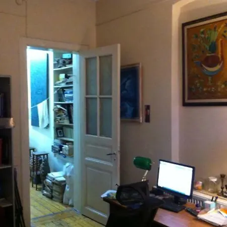 בית הארחה Beyoglu - Taksim Private Room, איסטמבול